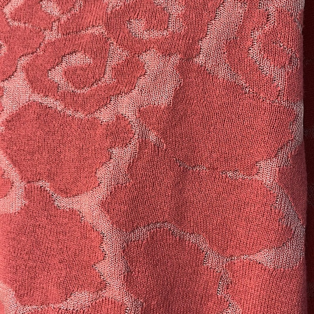 Ann Taylor Factory Pink Patterned Top - Picture 2 of 5